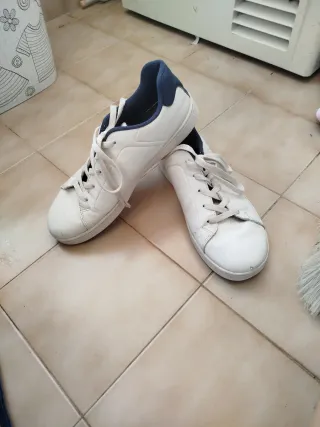 Sapatos Brancos Casuais