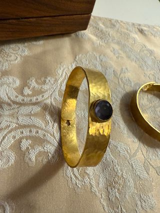 Bracciale ottone con pietra viola