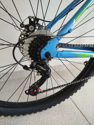 Bicicleta Montaña 29 Racer Azul, modelo 275.