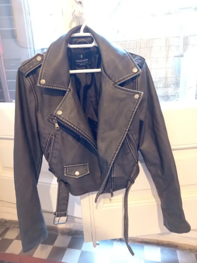 Chaqueta Stradivarius Gris talla M