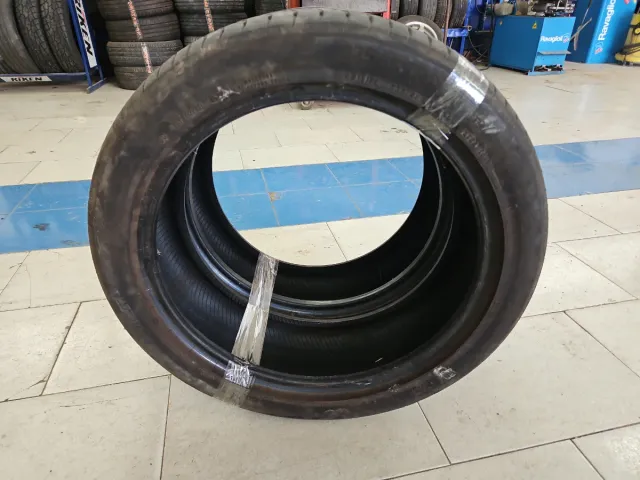 Neumáticos Continental 225/45 R19 96W