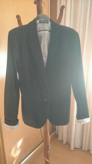 Chaqueta Americana Stradivarius Negra