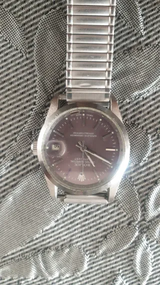 Reloj Rolex Oyster Perpetual Púrpura