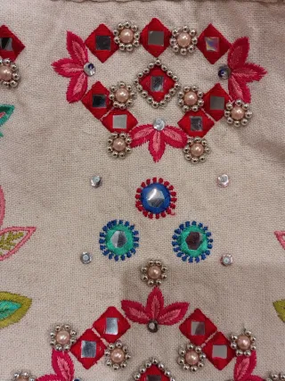 Borsa donna con ricami floreali