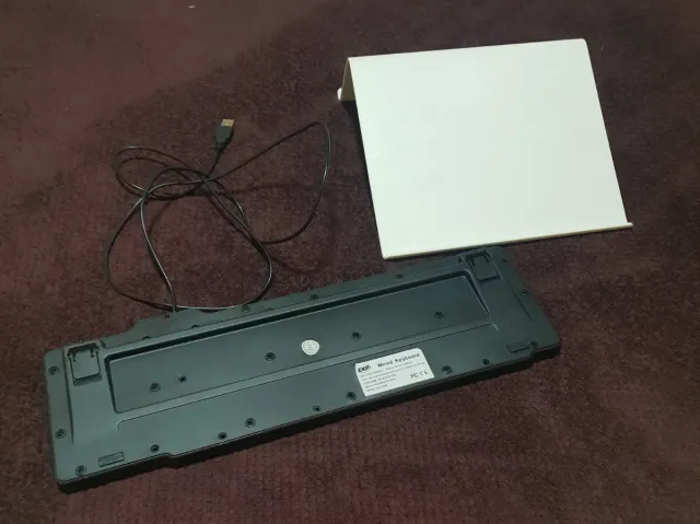 Teclado CKP con soporte