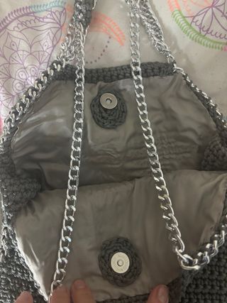 Borsa uncinetto grigia catena stile mccartney