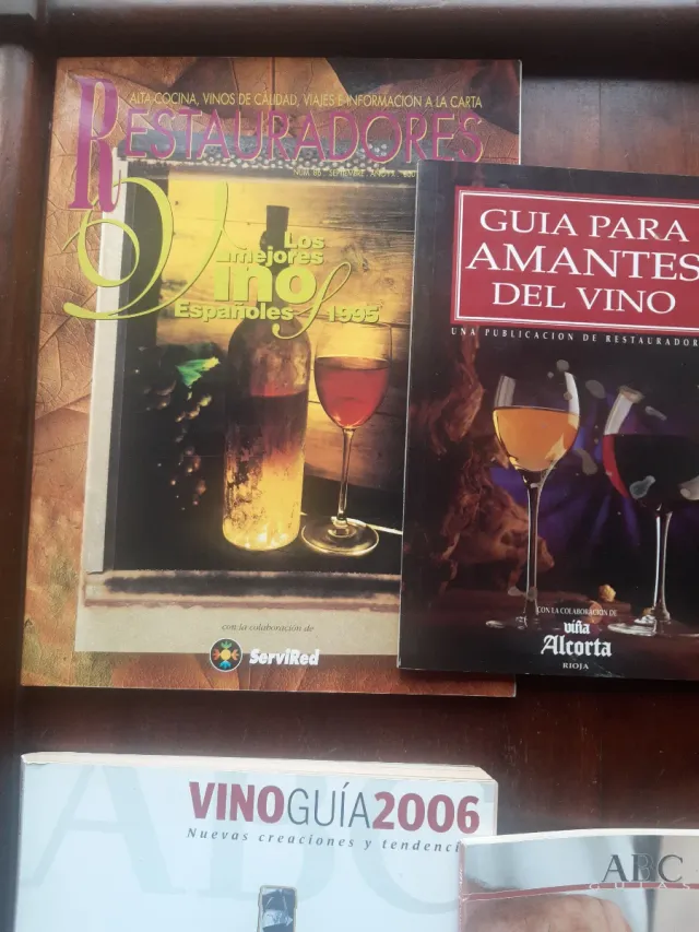 PEÑIN VINOS. GUÍAS DE VINOS