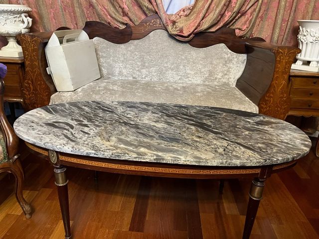 Mesa de salón mármol principios S XX