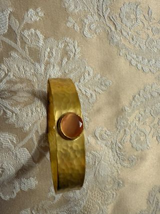 Braccialetto ottone con pietra pesca