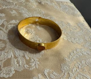 Braccialetto ottone con pietra pesca