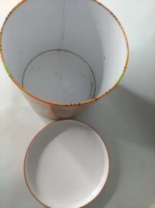 Caja Cola Cao Vintage Floral Naranja