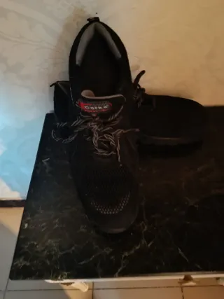Zapatos de seguridad Cofra negros