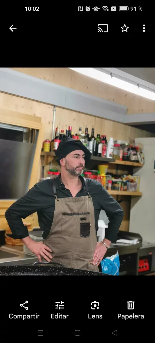 Paellas, comidas caseras.