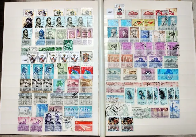 Album 1000 Francobolli Spagna. Dal 1850 al 2020