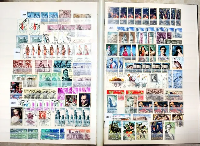 Album 1000 Francobolli Spagna. Dal 1850 al 2020