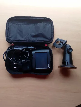 GPS TomTom ONE Classic con accesorios