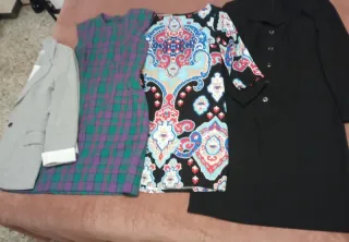 Lote 3 vestidos y 1 americana