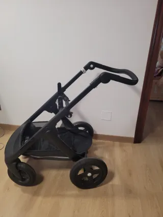 Capazo y Silla Stokke