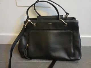 Lote 8 Bolsos Cuero Negro y Marrón