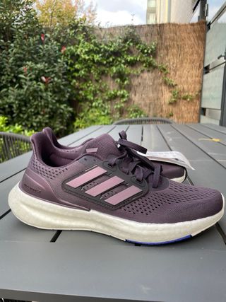 Zapatilla Adidas Pureboost 23. Talla 38 2/3