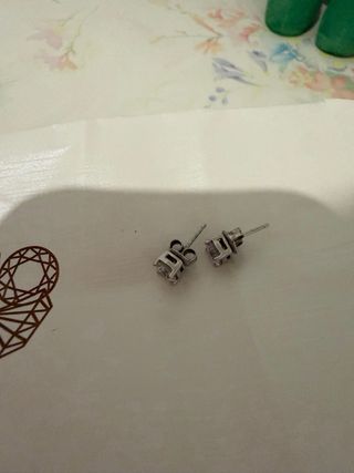 Pendientes de diamante para hombre