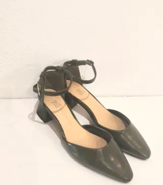 Zapatos tacón bajo verde oscuro talla 37