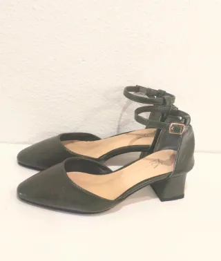 Zapatos tacón bajo verde oscuro talla 37