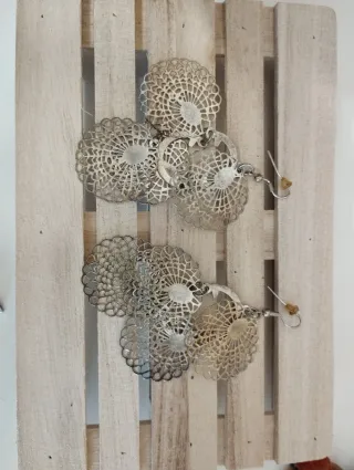 Bisutería de variedad  pendientes económicos