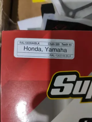 Corona de moto Supersprox 44 dientes