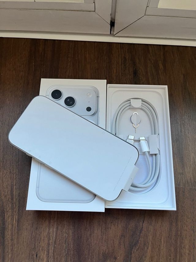 iPhone 17 Pro 256GB titanio blanco