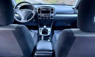 Suzuki Grand Vitara 2004