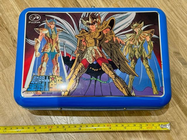 Scatola metallica Cavalieri dello Zodiaco