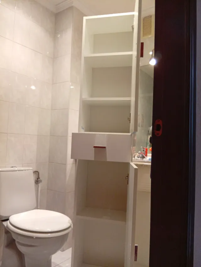 Mueble de baño blanco