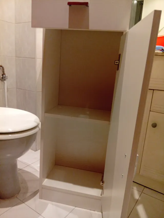 Mueble de baño blanco