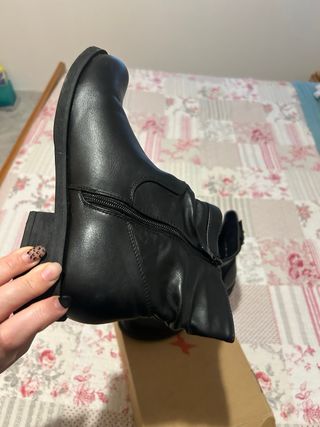 Stivaletti donna neri