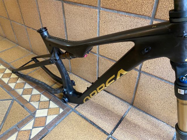 CUADRO ORBEA OIZ M-Pro OMX  FOX KASHIMA Talía M