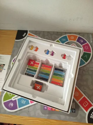 Jogo de tabuleiro FAKE Clementoni