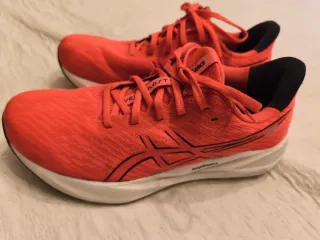 Asics 42