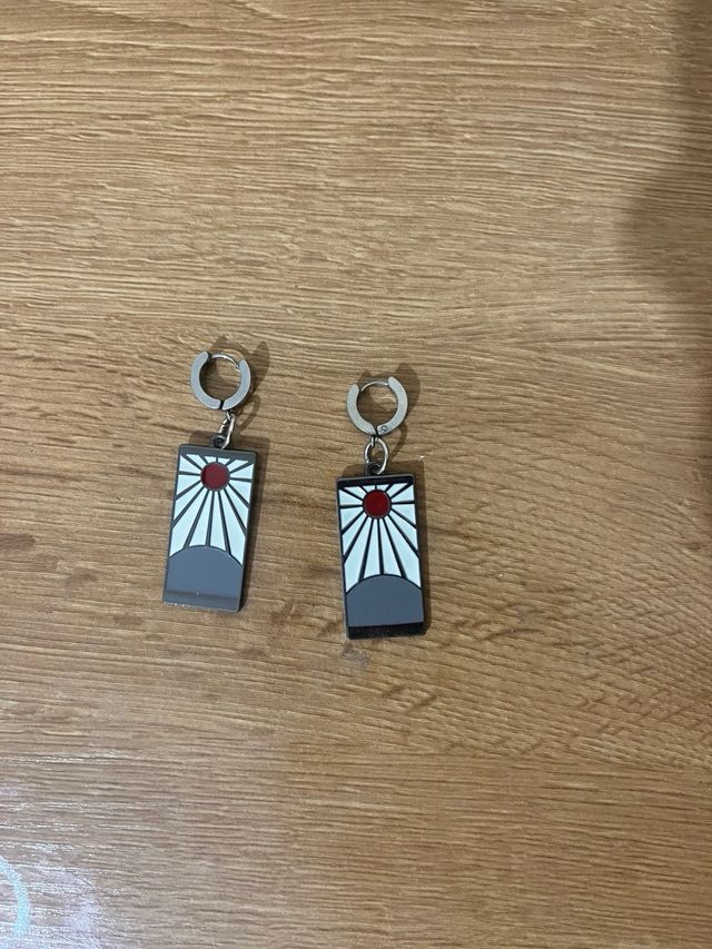 Aretes Kimetsu no Yaiba