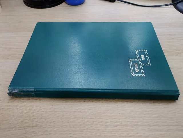 Album di francobolli America +1000