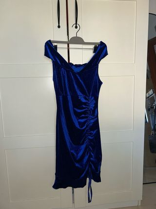 Vestido fiesta azul brillante