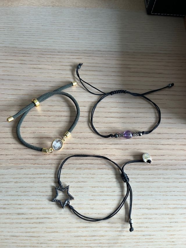 Pulseras Hilo Ajustables