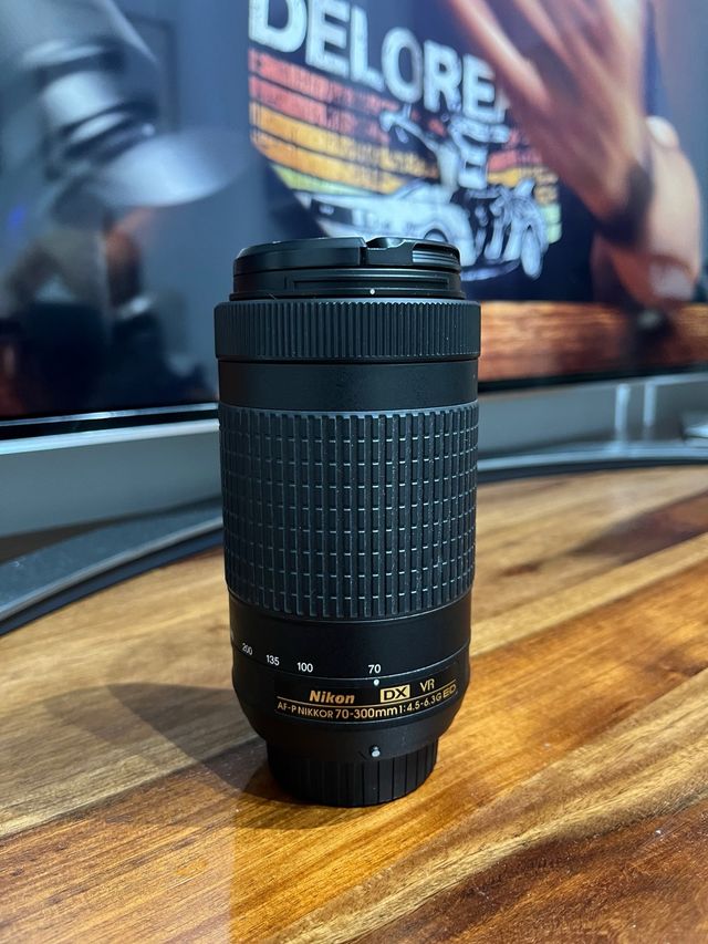 Objetivo Nikon AF-P DX Nikkor 70-300mm