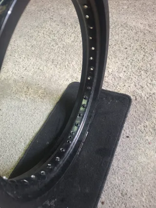 Aro de Moto 18 Preto