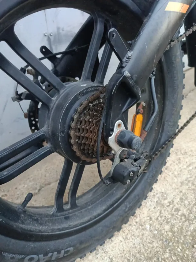 Bicicleta Eléctrica Plegable Ado