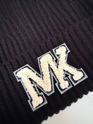 Conjunto Michael Kors Gorro y Bufanda Mujer