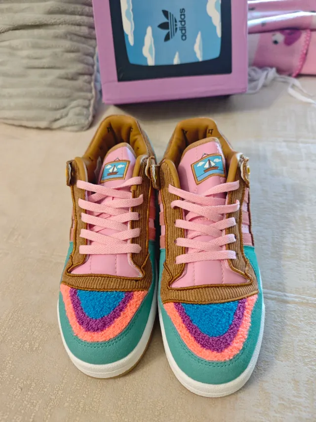 Adidas Simpsons 42