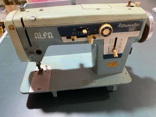 Máquina de coser Alfa Alfamatic 169
