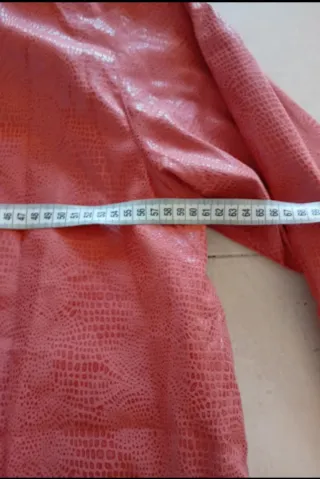 Chaqueta 3/4 efecto piel serpiente