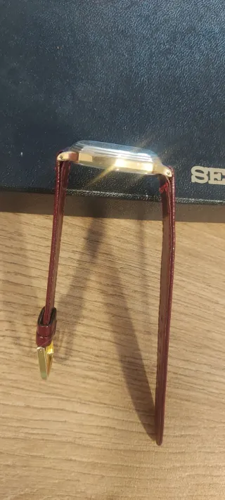 Reloj Seiko chapado oro